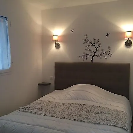 Porto-vecchio Sleeps 6 Pool Air Con Wifi Apartment *